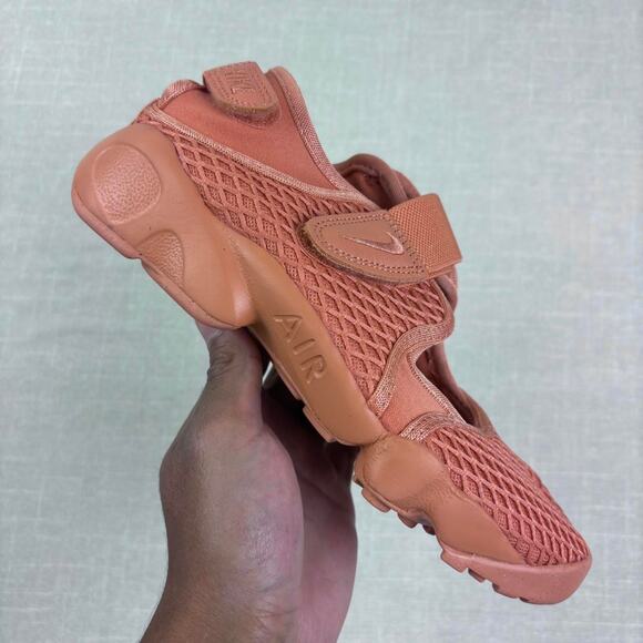 🍑 2025 Nike Air Rift “Healing Orange” 12W - Picture 1 of 6